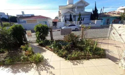 Casa com 3 dormitórios à venda, 151 m² por r$ 830.000,00 - centro - palhoça/sc