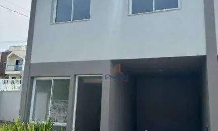 Casa com 2 dormitórios à venda, 71 m² por R$ 330.000,00 - Forquilhinhas - São José/SC