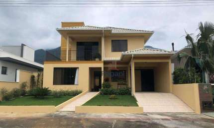 Casa com 4 dormitórios à venda, 278 m² por R$ 955.000,00 - Praia de Fora - Palhoça/SC