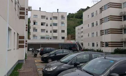 Apartamento com 2 dormitórios à venda, 49 m² por R$ 300.000,00 - São Sebastião - Palhoça/SC