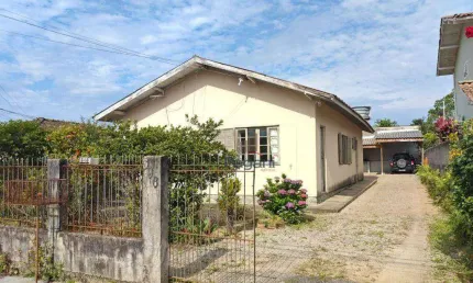 Casa com 3 dormitórios à venda, 100 m² por R$ 380.000,00 - Aririú - Palhoça/SC