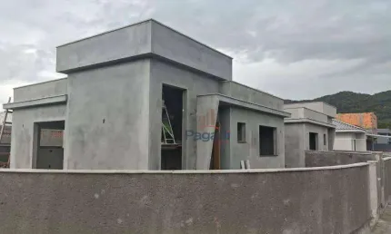 Casa com 2 dormitórios à venda, 67 m² por R$ 650.000,00 - Caminho Novo - Palhoça/SC