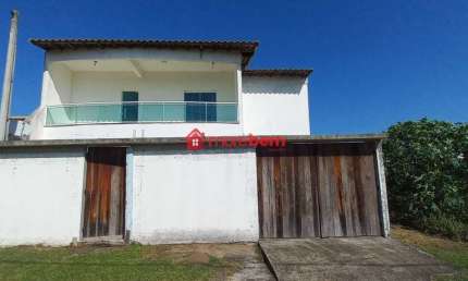 Casa de 4 quartos sendo 3 suítes em São Pedro da Aldeia