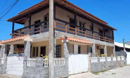 Casa de 4 quartos à vendano Condomínio Cisne Branco em São Pedro da Aldeia RJ