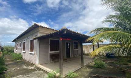 Casa em condomínio fechado com 4 quartos à venda na Rodovia Amaral Peixoto, Botafogo, São Pedro da Aldeia por R$ 280.000