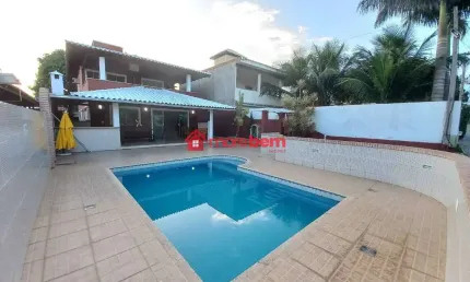 Casa em condomínio fechado com 5 quartos à venda na Rodovia Amaral Peixoto, km 104, s/, Praia Linda, São Pedro da Aldeia, 320 m2 por R$ 900.000