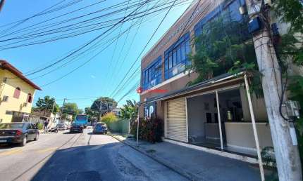 Ponto comercial com 5 salas para alugar na Rua Antônio R. Silveira, 178, Centro, São Pedro da Aldeia, 440 m2 por R$ 17.500