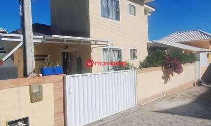 Casa em condomínio fechado com 2 quartos à venda na Rua Comandante Ituriel, 05, Fluminense, São Pedro da Aldeia, 85 m2 por R$ 380.000
