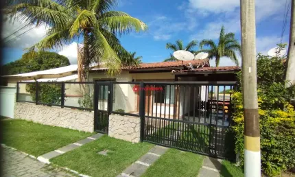 Casa em Condomínio à Venda em São Pedro da Aldeia-RJ: 3 Quartos, 1 Suíte, 1 Sala, 3 Banheiros, 1 Vaga, 159,60 m². Venha Conferir!
