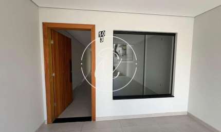 Casa Geminada à Venda no Boa Vista, Joinville - 3 Quartos, Suíte e Churrasqueira!