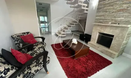 Casa Averbada à Venda no Bairro Comasa - Joinville/SC