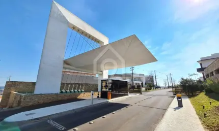 TERRENO À VENDA NO BAIRRO ESTRELA - CONDOMÍNIO LA DEFENSE