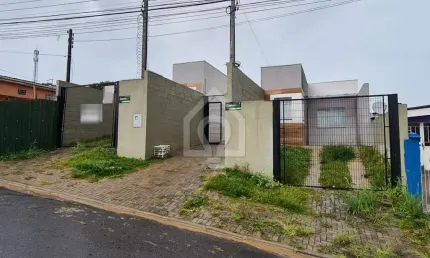 Casa com 2 quartos à venda na Rua Centenário do Sul, Nova Rússia, Ponta Grossa