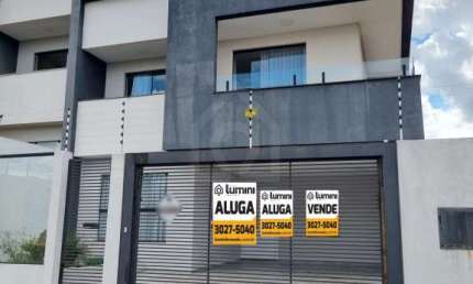 Casa com 3 quartos para alugar no Uvaranas, Ponta Grossa 