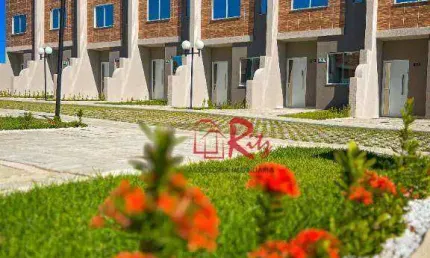 Casa com 2 dormitórios à venda, 74 m² por R$ 227.149 - Pacheco - Caucaia/CE