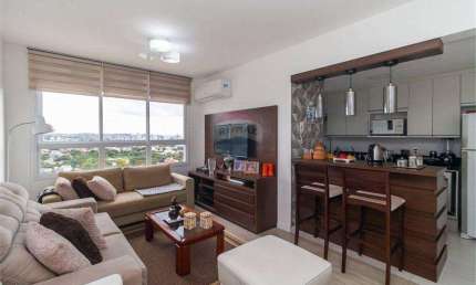 Apartamento 3 dormitórios, sendo 1 suíte; 1 vaga coberta