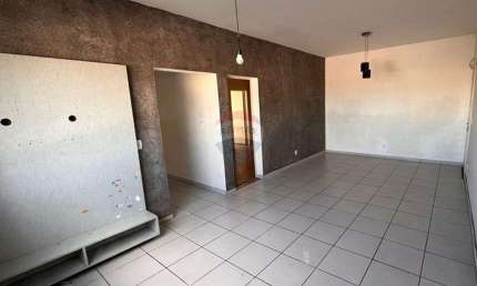 Locação - Apartamento - 3 dormts - 2 banheiros - 93 mts² - Jundiaí/SP