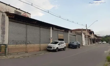 Galpão para Locação em Biritiba Mirim, Jardim Yoneda, 2 banheiros