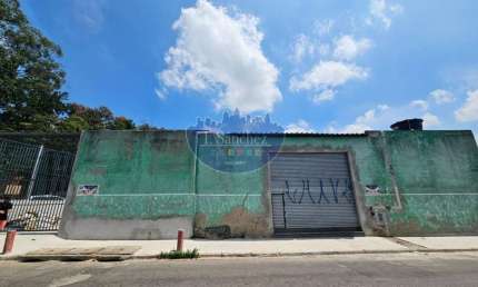 Salão Comercial para Locação em Itaquaquecetuba, RIO ABAIXO, 1 banheiro