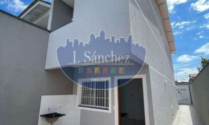 Casa para Venda em Itaquaquecetuba, Vila Zeferina, 2 dormitórios, 2 suítes, 3 banheiros, 2 vagas