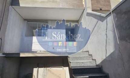 Casa para Locação em Itaquaquecetuba, Vila Virgínia, 2 dormitórios, 1 suíte, 3 banheiros, 1 vaga