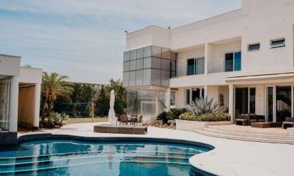 Casa com 6 dormitórios, 890 m² - venda por R$ 4.850.000,00 ou aluguel por R$ 25.000,00/mês - Ville Chamonix - Itatiba/SP
