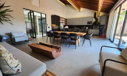 Casa com 4 dormitórios à venda, 500 m² por R$ 4.240.000,00 - Jardim Tereza Cristina - Jundiaí/SP