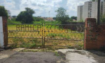 Terreno à venda na Rua Padre Jesuíno do Monte Carmelo, 280, Vila Padre Bento, Itu