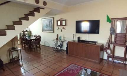 Casa com 2 quartos à venda na Rua Justo dos Santos Nunes, 38, Vila Guido, Itu