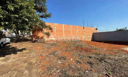 TERRENO à venda, 1 quarto, 1 suíte, 1 vaga, Frezzarin 2 - Santa Bárbara D'Oeste/SP