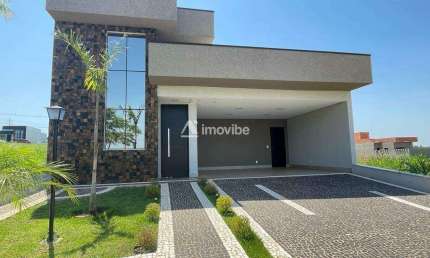 Casa térrea novíssima à venda com 03 dormitórios, no condomínio Recanto das Águas em Nova Odessa/SP.