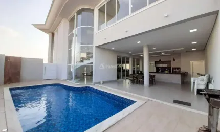 Casa em condomínio fechado de alto padrão em Americana-SP com 3 suítes.