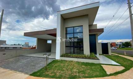 Casa com 04 dormitórios sendo suítes e 195m² no Condomínio Solar das Esmeraldas em Nova Odessa - SP