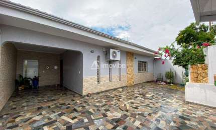 Casa com 03 dormitórios sendo 01 suite em 203m² de construção na Vila Bertini em Americana/SP.