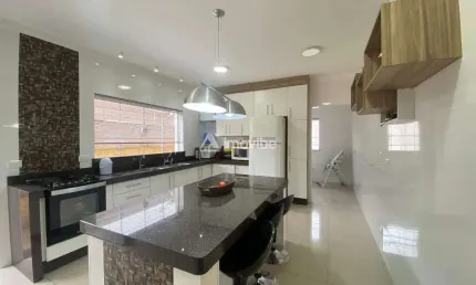 Casa com 4 quartos sendo 2 suítes no Jardim Panambi em Santa Bárbara D'Oeste