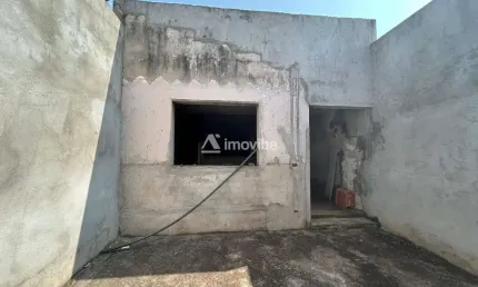 Casa à venda com 02 dormitórios, no Conceição, Santa Bárbara Do Oeste - SP.
