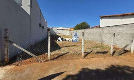 Terreno à venda com 290m² na Vila Macknight, em Santa Bárbara D'Oeste.