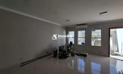 Casa com 03 Dormitórios, Churrasqueira e Vaga de Garagem - Jardim Terramérica, Americana SP