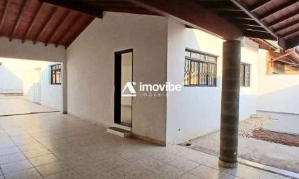Casa à venda com 03 dormitórios, 01 suíte em Nova Odessa / SP
