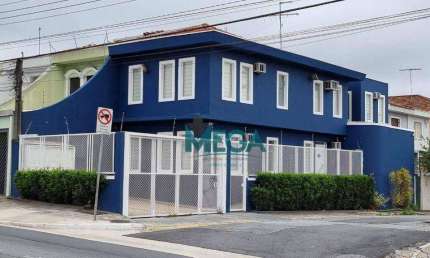 Lindíssima casa comercial em esquina de extrema visibilidade para compra ou locação. 160m², R$1.500.000,00 ou R$7.500,00