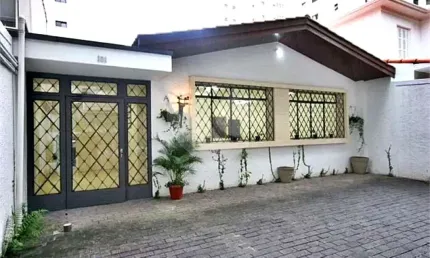 Casa Residencial/Comercial Perdizes | 8 Salas | 7 Vagas | 300m² | 338m² de Terreno