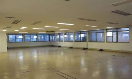 Laje comercial, disponível para locação e venda, próximo à Marginal Pinheiros e ao Shopping Eldorado