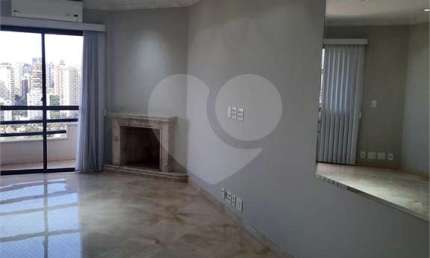 APARTAMENTO À VENDA EM PERDIZES, REFORMADO, COM 2 QUARTOS E  3 VAGAS.