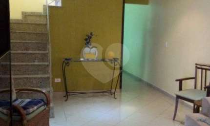 Casa, 3 quartos, 1 suíte, 3 vagas, à venda em Santa Teresinha, em São Paulo.