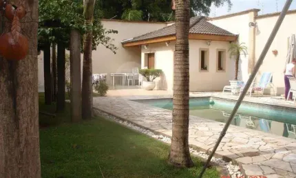 Casa térrea com 4 quartos à venda em jardim virginia bianca - sp