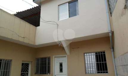CASA ASSOBRADA COM 2 MORADIAS E SALÃO COMERCIAL A VENDA NA CASA VERDE