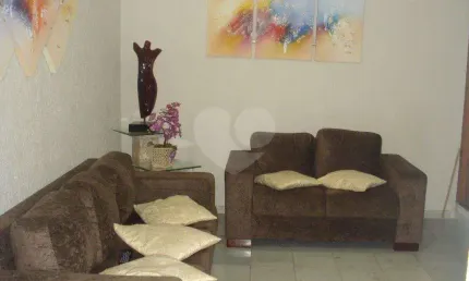 SOBRADO MARAVILHOSO COM 2 MORADIAS A VENDA NA VILA LEONOR - 5 DORMS (1 SUÍTE) E 3 VAGAS DE GARAGEM
