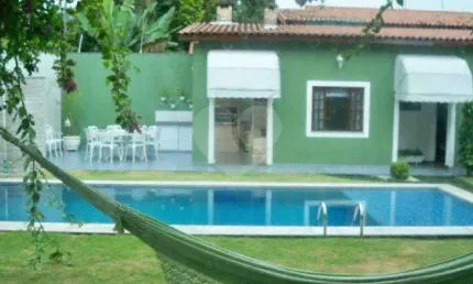 Sobrado de Altíssimo Padrão em Localização Nobre!!! Jardim Bibi Bairro Nobre Arborizado e Tranquilo!