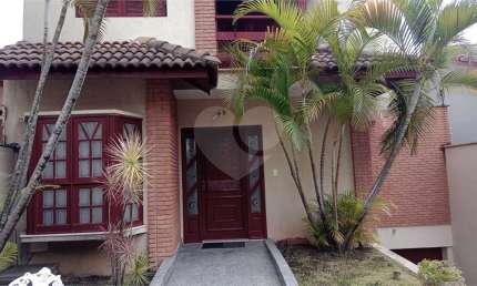 Casa com 4 quartos à venda na Rua Alexandre Ribeiro, 55, Horto Florestal, São Paulo