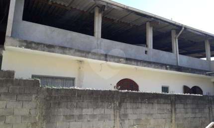 Casa assobradada Próximo ao Rodoanel e a Rod.Fernão DIAS